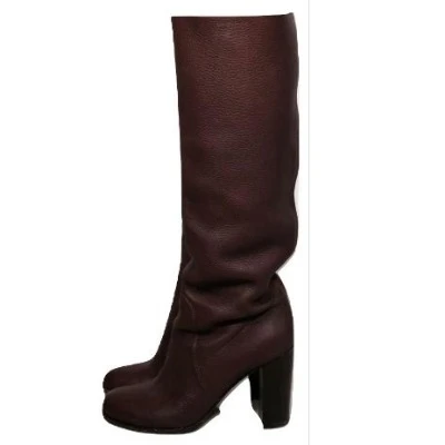 Botas